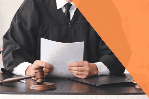 Gestión judicial en los tribunales, imagen representativa de las oposiciones en Albacete.